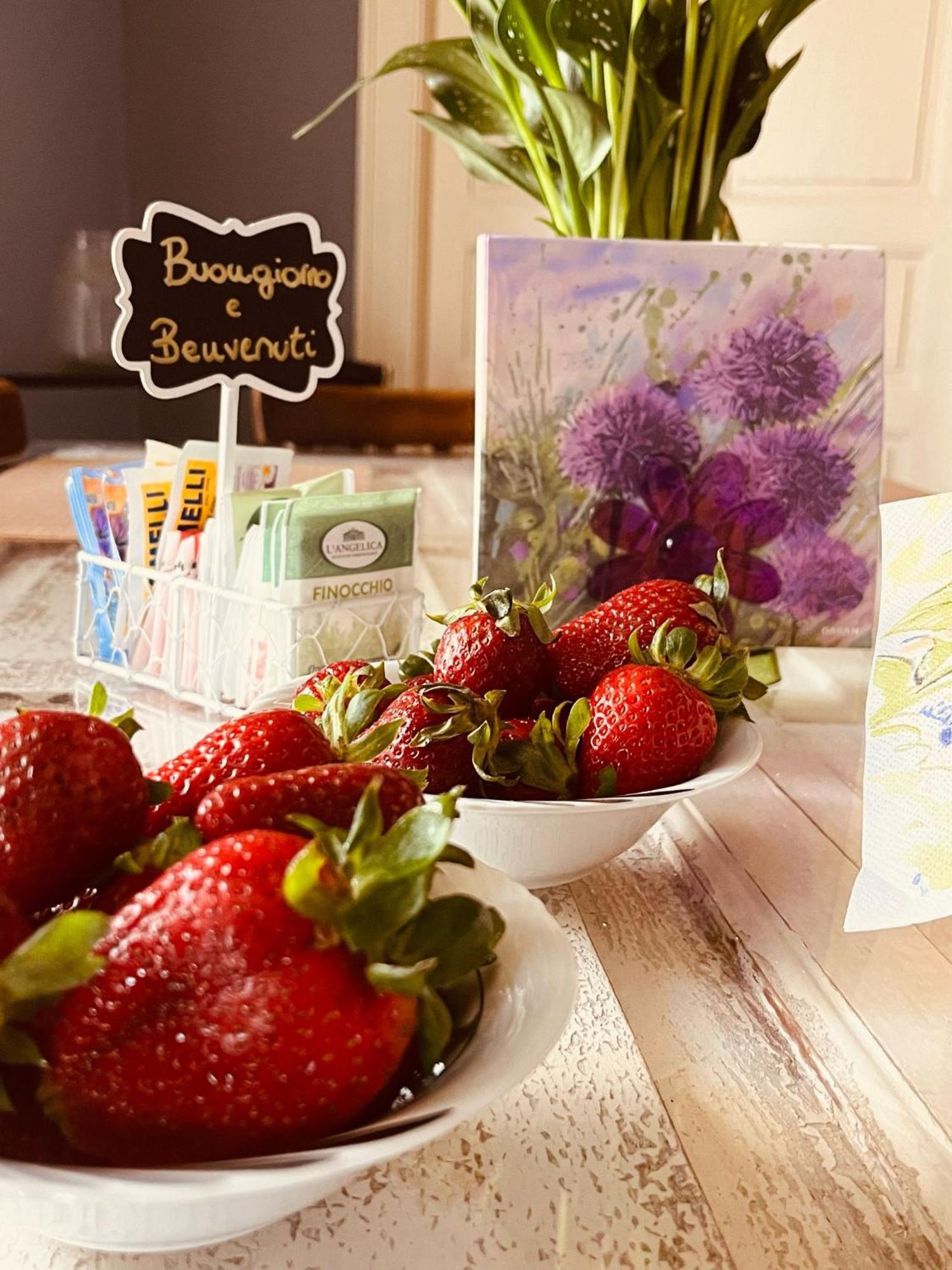Bed And Breakfast Da Peppino Bianchi Buitenkant foto